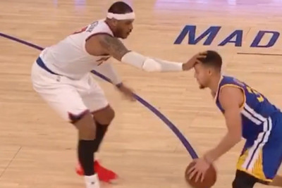 Του ακούμπαγε το πρόσωπο για να μην σουτάρει! (photo+video)