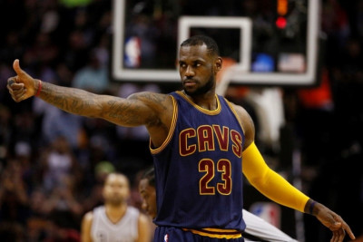 NBA: Ρολάρουν οι Cavs (videos)