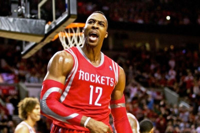 Βόμβα με Χάουαρντ!