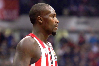 Τζέιμς: «Τι να κάνω αν δεν παίζω;»