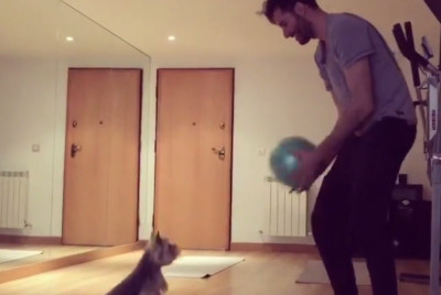 Καλύτερος πασέρ από τον Ρούντι… ο σκύλος του! (video)