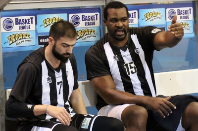 ΠΑΟΚ: Χωρίς Βασιλειάδη και «Σόφο»