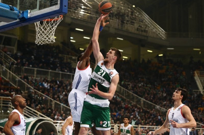 Εκτός ο Κούζμιτς