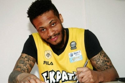 Ανακοίνωσε Γκριν η ΑΕΚ!