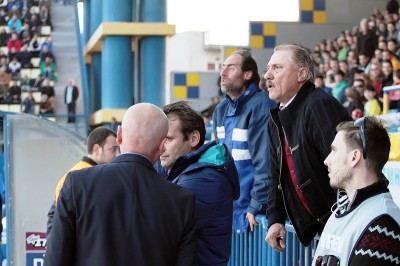 Ματζουράκης: «Δεν αντέχεται αυτή η διαιτησία»