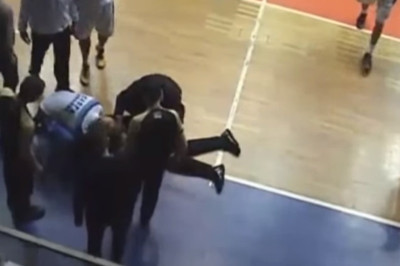 Πρόεδρος πλάκωσε στα μπουκέτα διαιτητή! (videο)