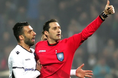 Στον «πάγο» ο Παππάς!