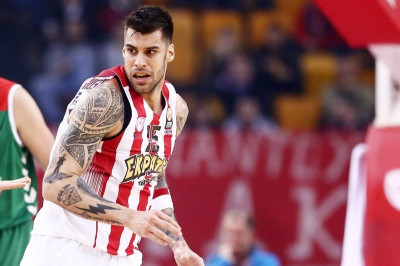 Ολυμπιακός - Λαμποράλ Κούτσα 82-68: Είναι ακόμα «ζωντανός»