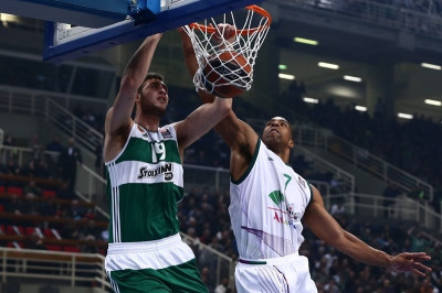 Πάει Μακάμπι ο Χέντριξ