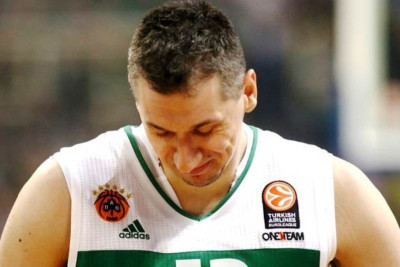 Βράβευσαν τον Διαμαντίδη (vids)