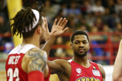 Ολυμπιακός: Πρόβλημα με Στρόμπερι!