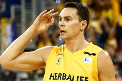 Νίκησε τον καρκίνο και επιστρέφει στη δράση! (video)