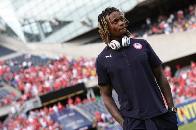 Μπηχτές Μπονγκ για Μίτσελ!