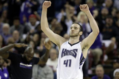 Εξαιρετικός Κουφός, πλησιάζουν στο ρεκόρ οι Γουόριορς! (videos)