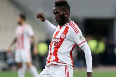 Τελειώνει ο Μαζουάκου από τον Ολυμπιακό!