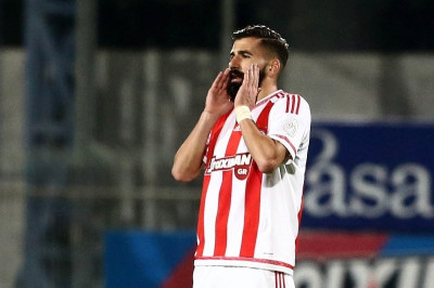 Ελαφρά κάκωση ο Σιόβας