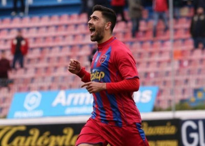 Από «Μπακ» Up, πρωταγωνιστής στη Super League! (photos+videos)