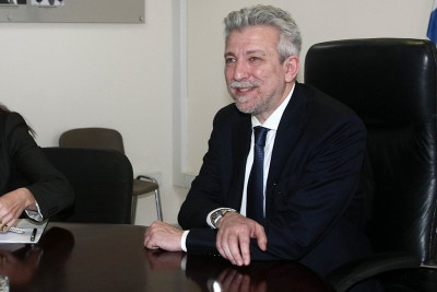 Ο Κοντονής φωνάζει και πάλι τους «μεγάλους»