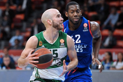 Δεν κρατιέται ο Καλάθης! (photo)