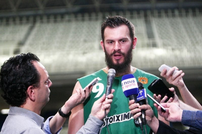 Φώτσης: «Η ομάδα πρέπει να πολεμήσει» (video)