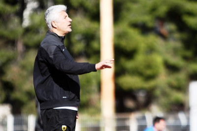 Με Μανωλά στον ημιτελικό!