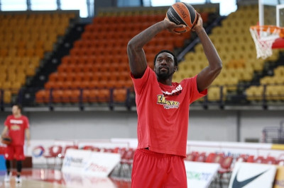 Ρεάλ Μαδρίτης: Θέλει Χάντερ για την ρακέτα!