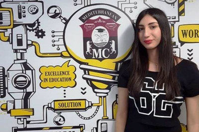 H Κωνσταντίνα Σκυλλά από την Περιφέρεια Βορείου Αιγαίου ευχαριστεί τον Εκπαιδευτικό Όμιλο ΞΥΝΗ για την υποτροφία που της άλλαξε τη ζωή