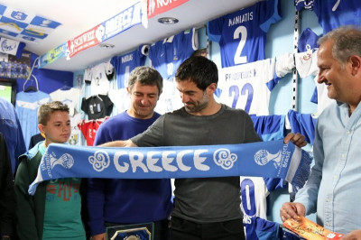 Ο «Γαλανόλευκος Φάρος» τίμησε τον Καραγκούνη