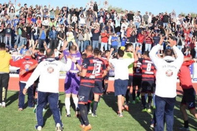 AΕ Σπάρτη: Η κερκίδα στο Λουτράκι και οι πανηγυρισμοί στο τέλος! (video)
