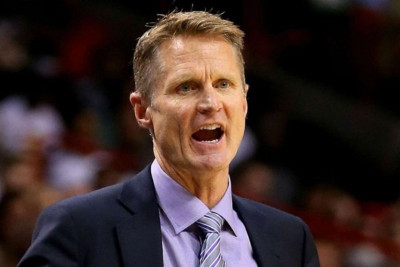 Προπονητής της Χρονιάς ο Κερ!