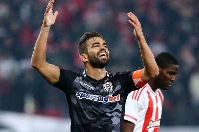 Μιγκέλ Βίτορ: «Δεν περιγράφεται με λόγια αυτό που πέτυχε η Λέστερ»