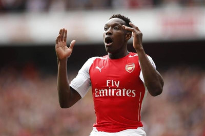 Άρσεναλ: Σοκ με Γουέλμπεκ