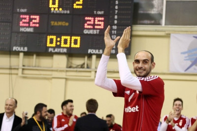 Ολυμπιακός: Παρέμεινε ο Σουλτανόπουλος