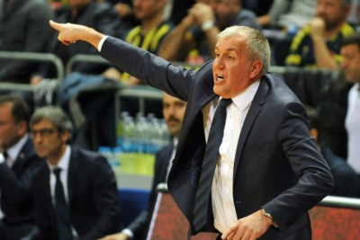 Ανανεώνει με Φενέρ ο Ομπράντοβιτς;