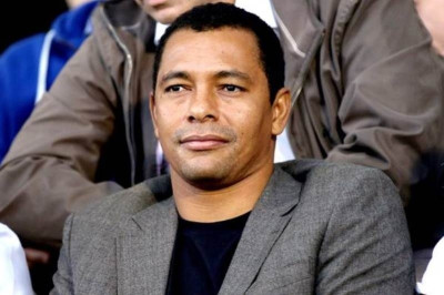 Σηκώνει μανίκια ο Ζιλμπέρτο