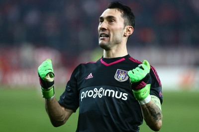 Ολυμπιακός: Νέα σενάρια για Προτό