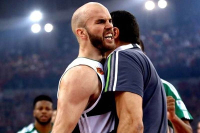 Καλάθης από άλλο… πλανήτη! (photos)