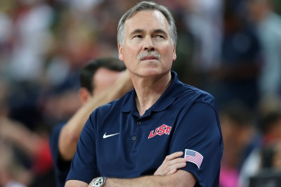 Ο Ντ' Αντόνι αναλαμβάνει τους Ρόκετς