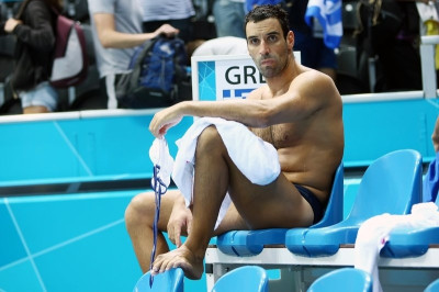 «Σκέφτομαι να σταματήσω»