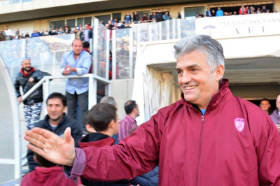 Λεβαδειακός: Πρόταση για Τσιώλη