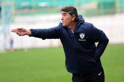 Ο Ντόστανιτς στον Λεβαδειακό