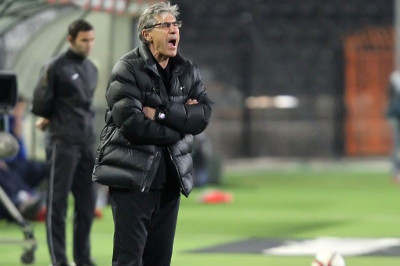 Κράζουν Αναστασιάδη οι «Monsters»: «Μπαοκτζής συνταξιούχος»