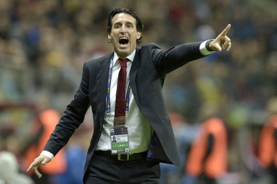 Σεβίλλη: Παρελθόν ο Έμερι!