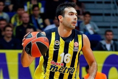 Πρωταθλητής Τουρκίας ο Σλούκας