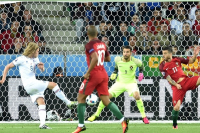 Πορτογαλία - Ισλανδία 1-1: Τραγικοί... ήρωες