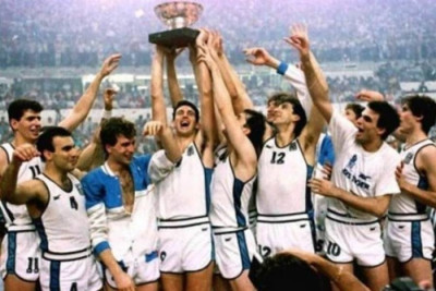 Κάποιος να πει στον Υπουργό, να σταματήσει να μιλάει για τον Γκάλη...