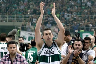 Διαμαντίδης: «Ευλογημένος για όσα ζήσαμε μαζί»