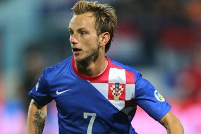 Euro 2016: Το δοκάρι του Ράκιτιτς (video)