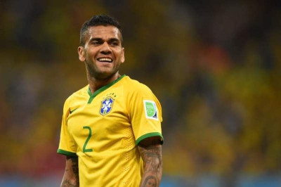 Γιουβέντους: Έφτασε στο Τορίνο ο Ντάνι Άλβες (photo)