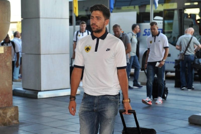 Μπακασέτας: «Μόνο τίτλους με ΑΕΚ»